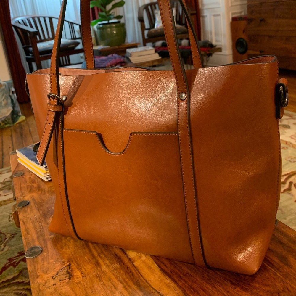 Hand-made Italian leather purse